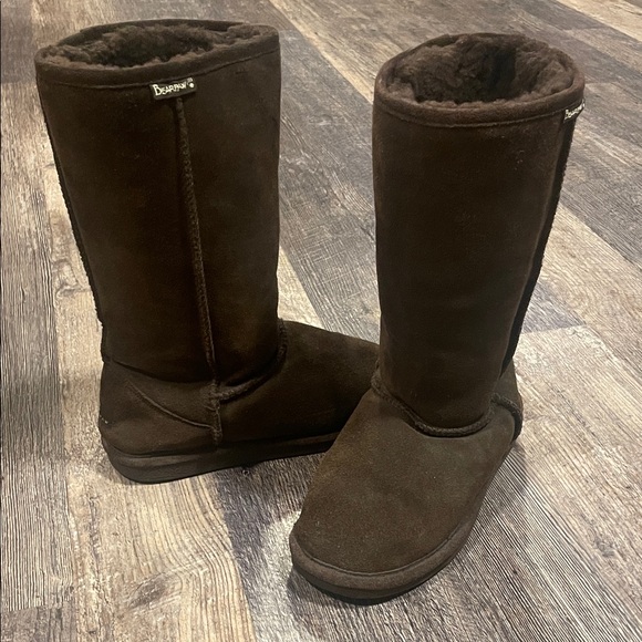BearPaw Shoes - BearPaw Women’s Dark Brown Suede Boots